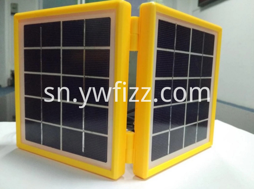 Small Solar Panels nePlastiki Borders Small Solar Panels with Plastic Borders